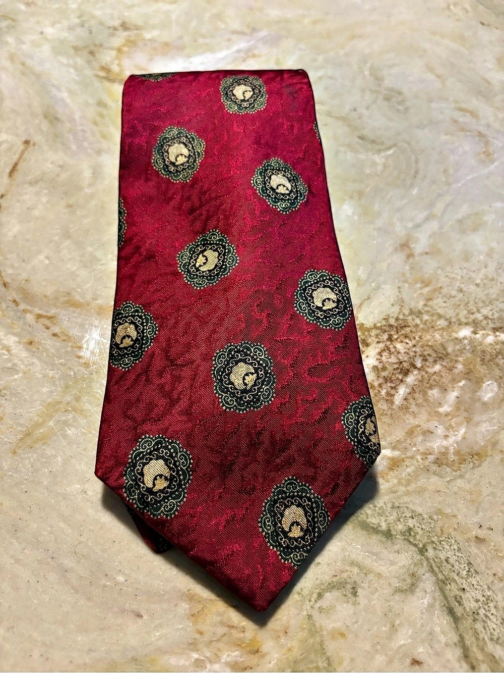 Savoy Men's Paisley Tie in Red & Black Like New